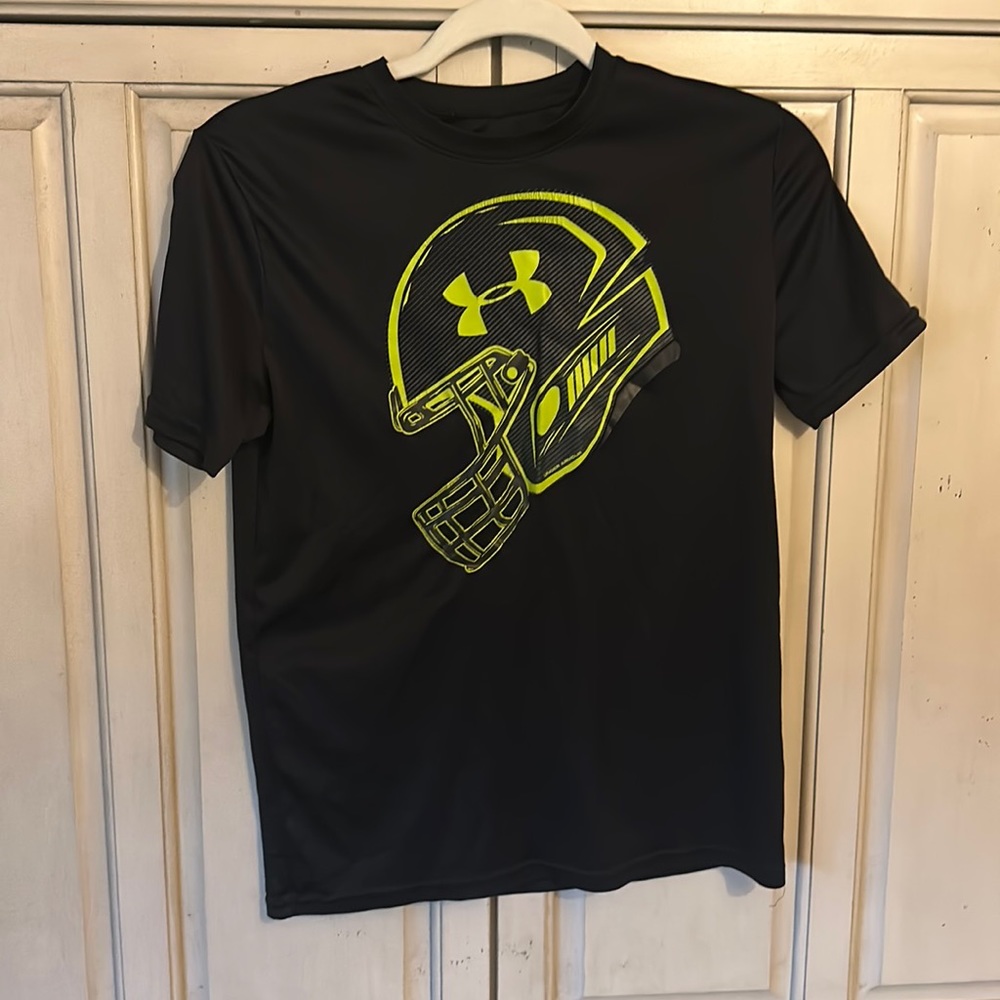 Under Armour t-shirt